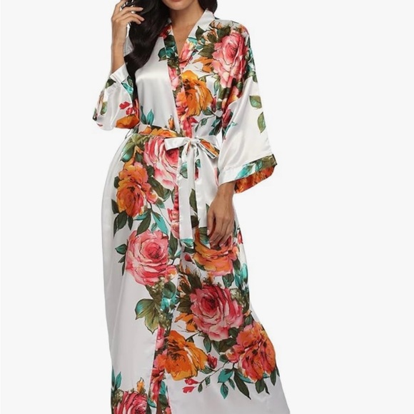 Floral Satin Kimono Robe - Picture 3 of 5